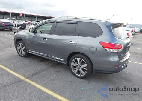 2015 Nissan Pathfinder Platinum z USA, uszkodzony, nr VIN 5N1AR2MM5FC690592